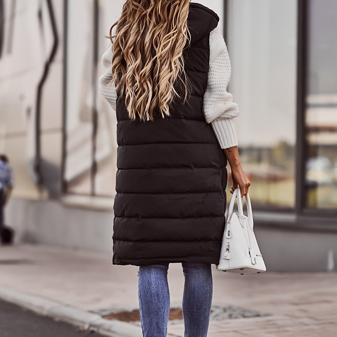 Damska Długa Kamizelka Pikowana - Z Kapturem, Zapinana na Guziki