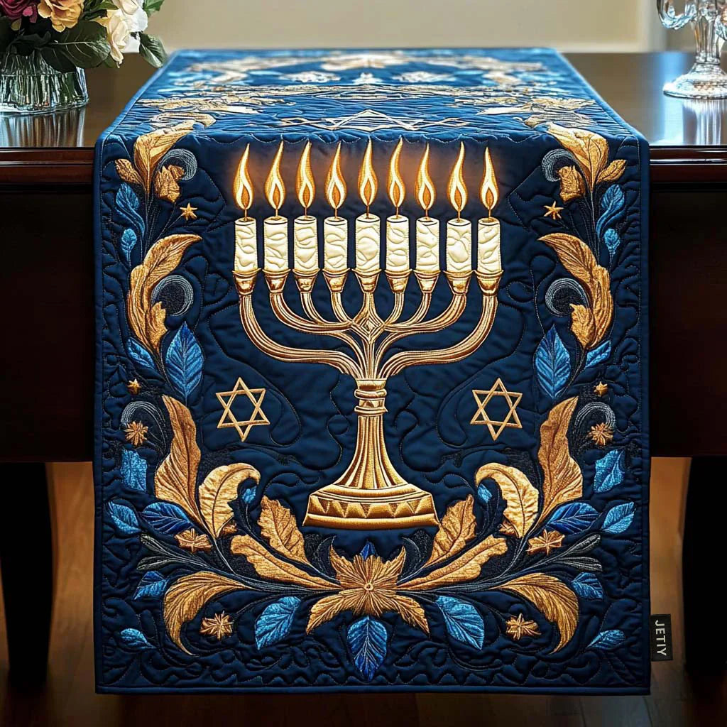 Obrus Pikowany - Podświetlana Menorah