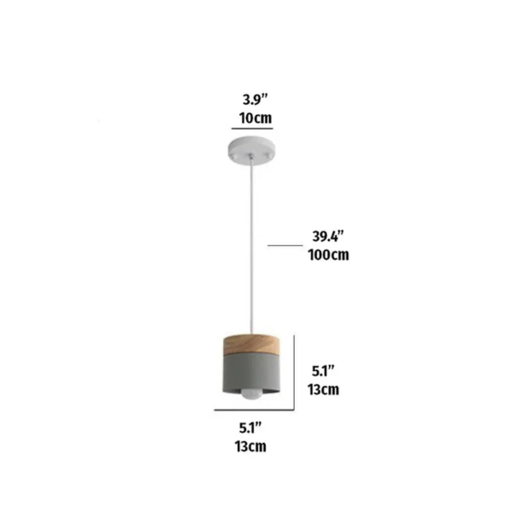 Lampa Wisząca w Stylu Skandynawskim – Metalowy Klosz z Drewnem, Minimalistyczne Oświetlenie