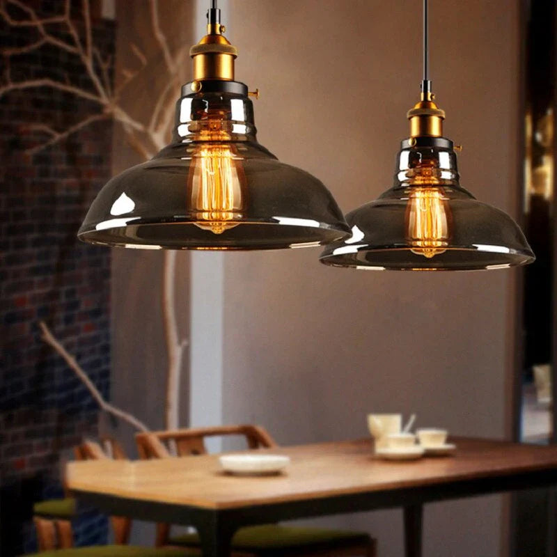 Industrialna lampa wisząca retro ze szkłem – Klosz z dymionego szkła