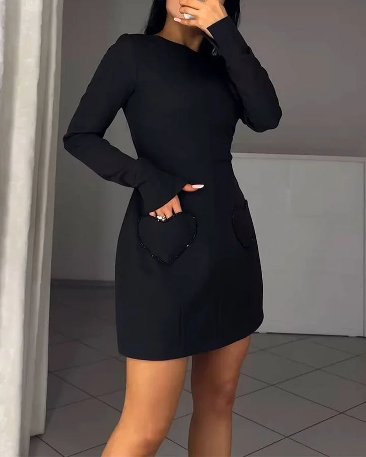 Aralina – Elegancka sukienka z długim rękawem i ściągaczem w talii