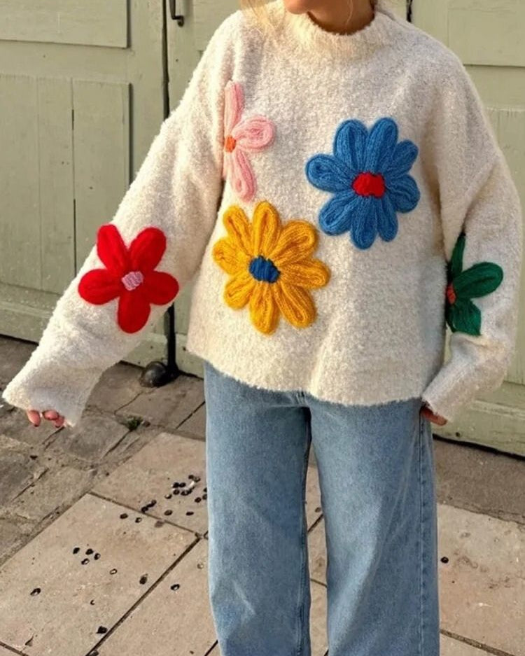 Damski Biały Sweter Oversize - Gruby Splot z Kwiatami 3D