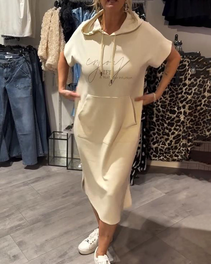 Alina – Codzienna sukienka z kapturem i luzem