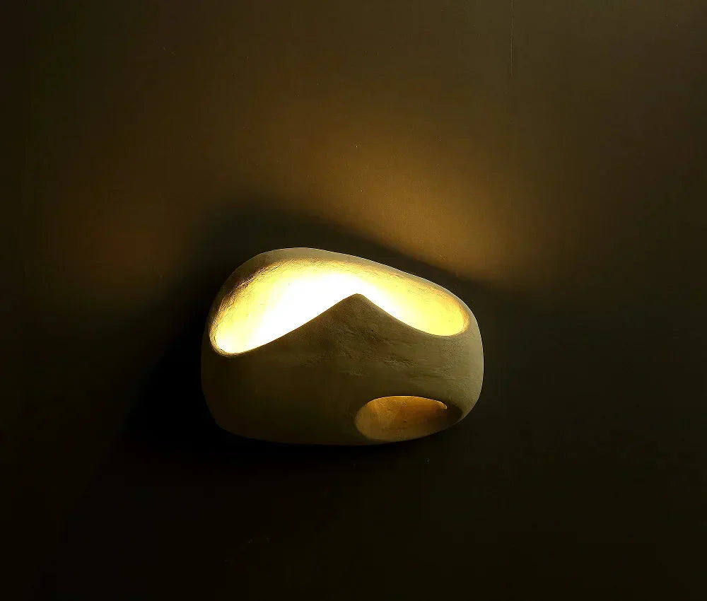 Designerska Lampa Ścienna w Stylu Organicznego Kamienia Boho