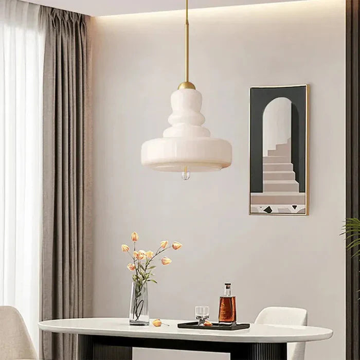 Designerska Lampa Wisząca z Mlecznego Szkła Bauhaus