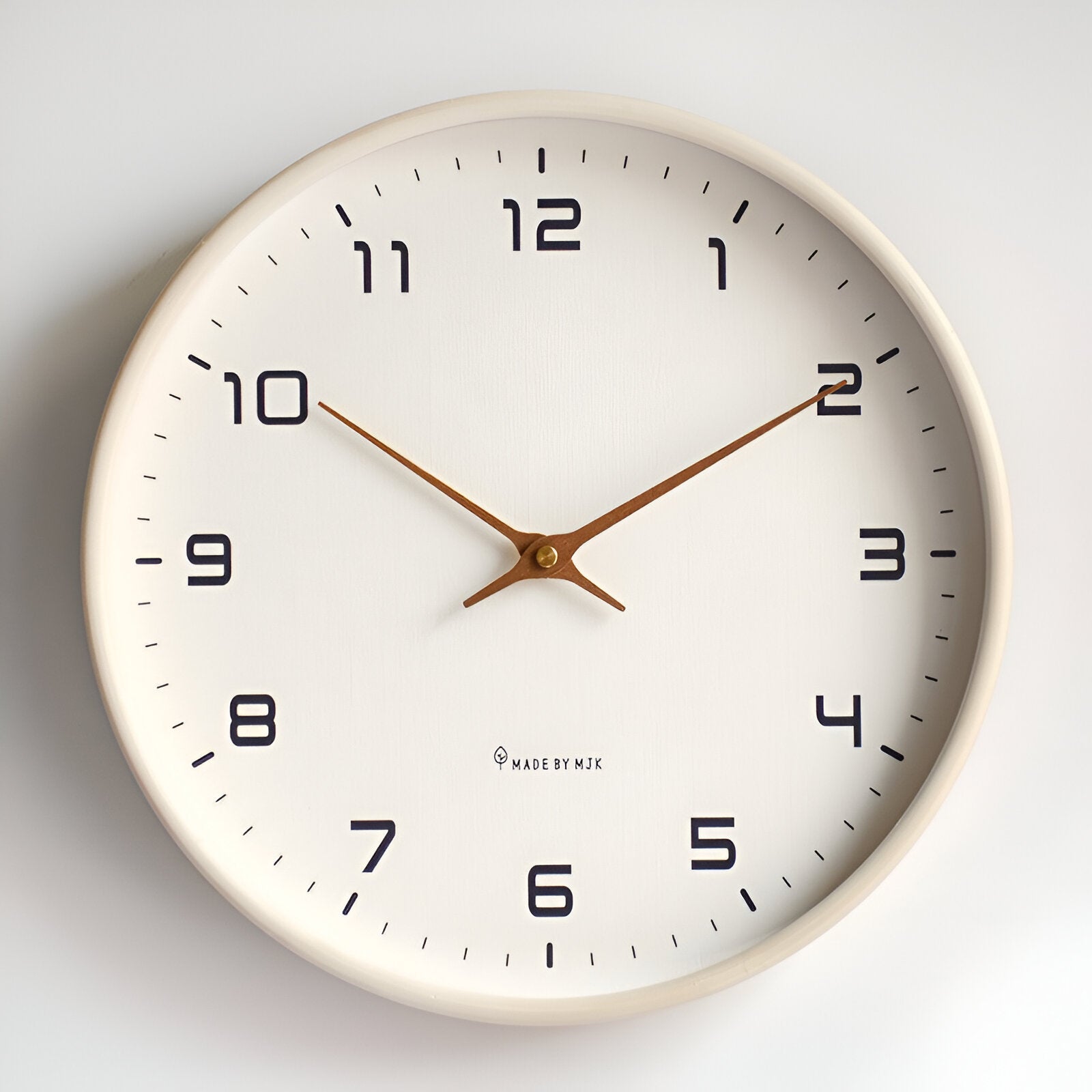 Elegancki Zegar Ścienny 30 cm z Drewna – Minimalistyczny Zegar na Ścianę do Salonu, Kuchni i Biura