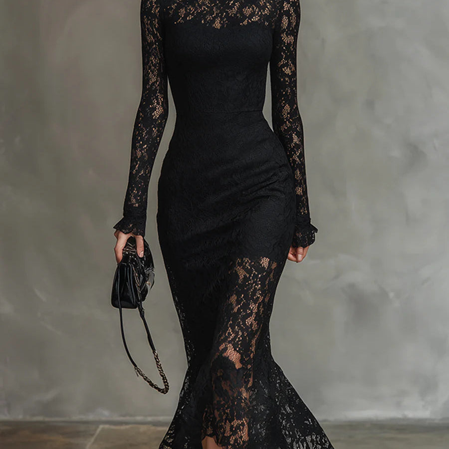 Elwira | Elegancka czarna sukienka maxi z koronką