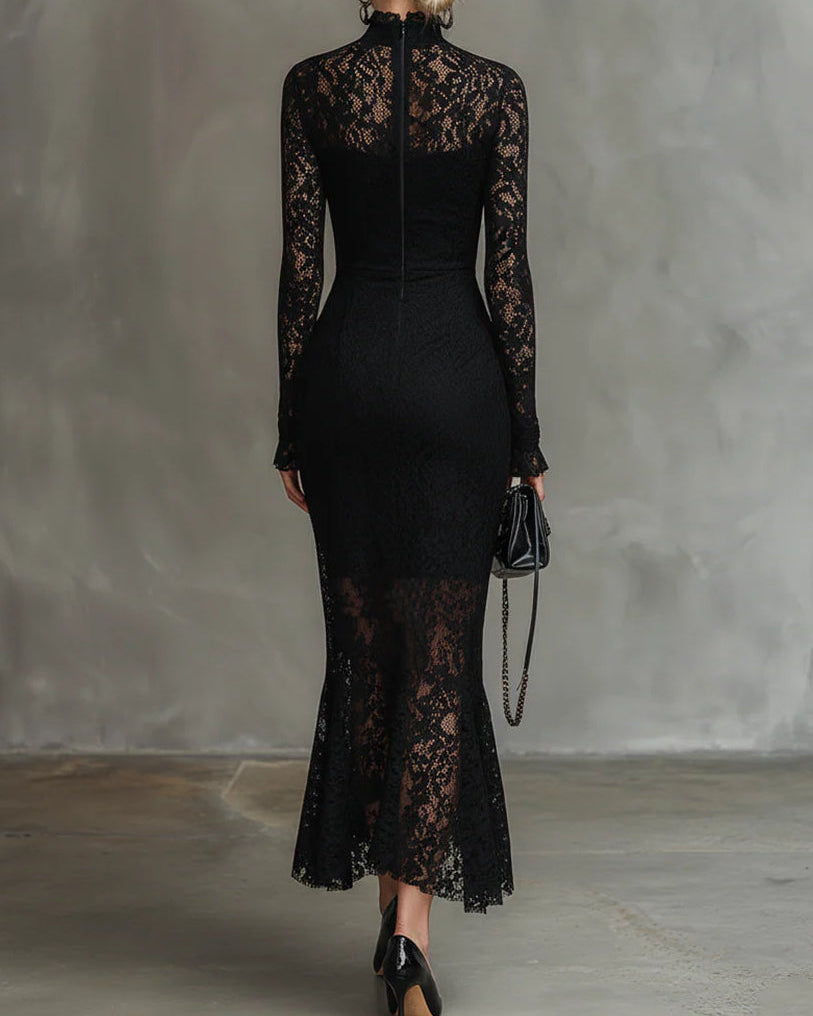 Elwira | Elegancka czarna sukienka maxi z koronką