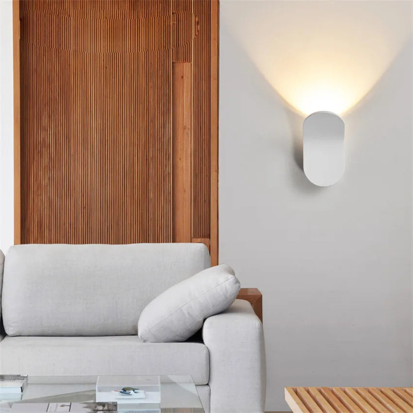 Nowoczesny kinkiet ścienny LED – minimalistyczna forma premium