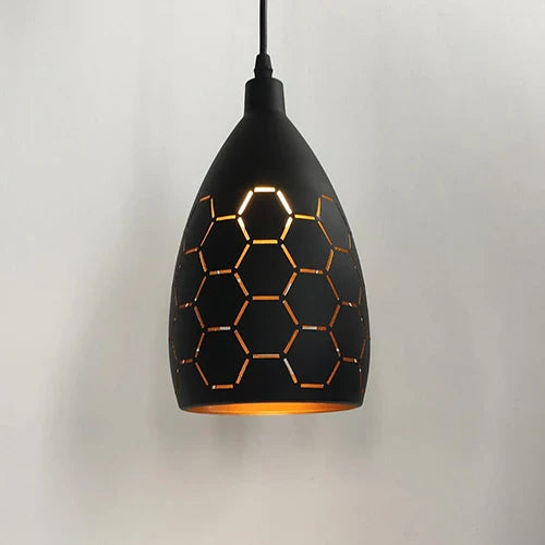 Nowoczesna lampa wisząca LED – metalowy klosz z dekoracyjnym wzorem