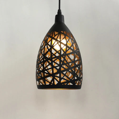 Nowoczesna lampa wisząca LED – metalowy klosz z dekoracyjnym wzorem