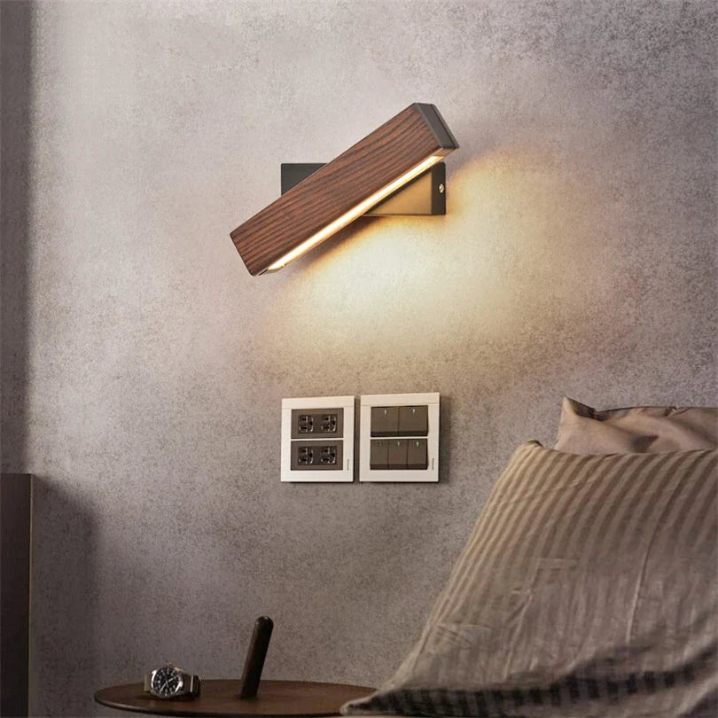 Drewniana Regulowana Lampa Ścienna LED do Czytania