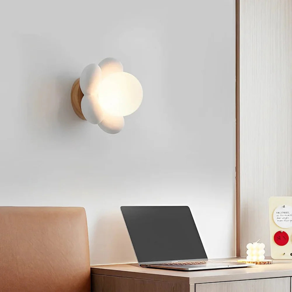 Kinkiet Ścienny LED Kwiatowa Lampa Dekoracyjna