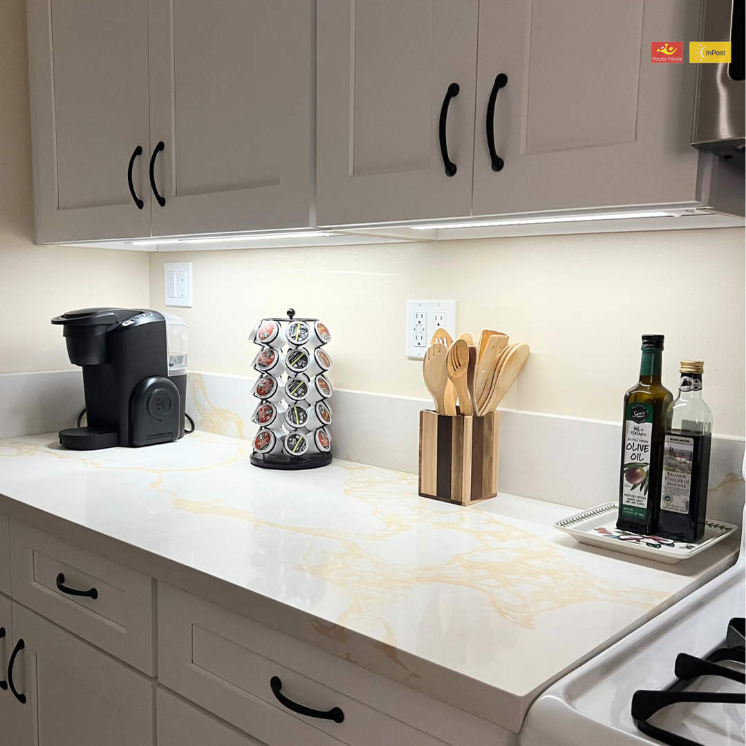 Inteligentna bezprzewodowa lampa LED