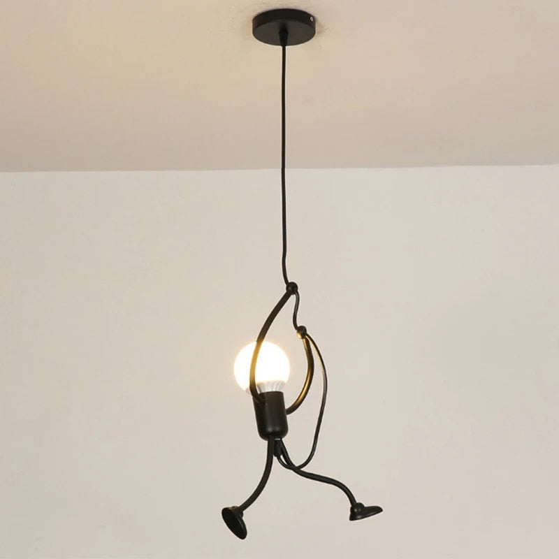 Lampa Wisząca Z Wspinającą Się Postacią Nowoczesne Oświetlenie Dekoracyjne