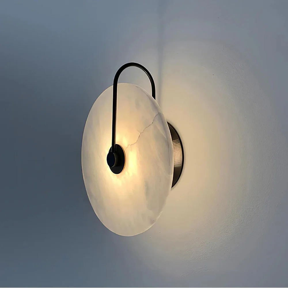 Nastrojowa Okrągła Lampa Ścienna LED Z Eleganckim Łukiem