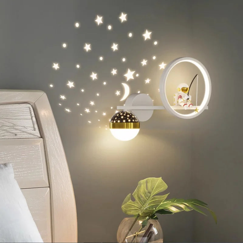 Nocna Lampka Ścienna Projektor Gwiazd Z Księżycem
