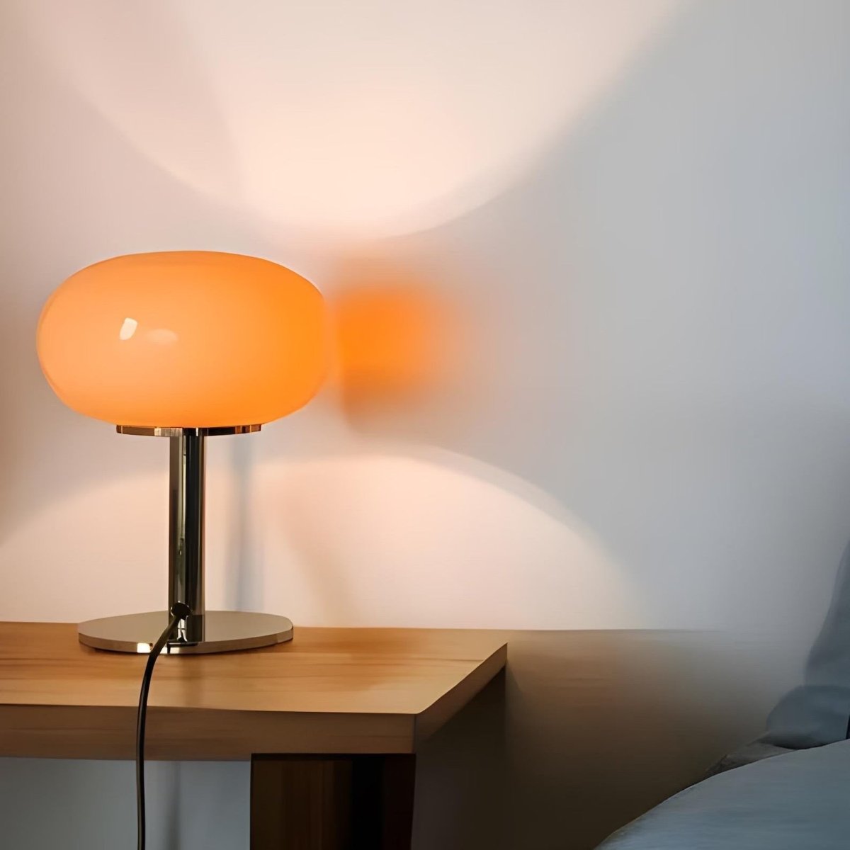 Nowoczesna Kulista Lampa Stołowa Z Nastrojowym Światłem