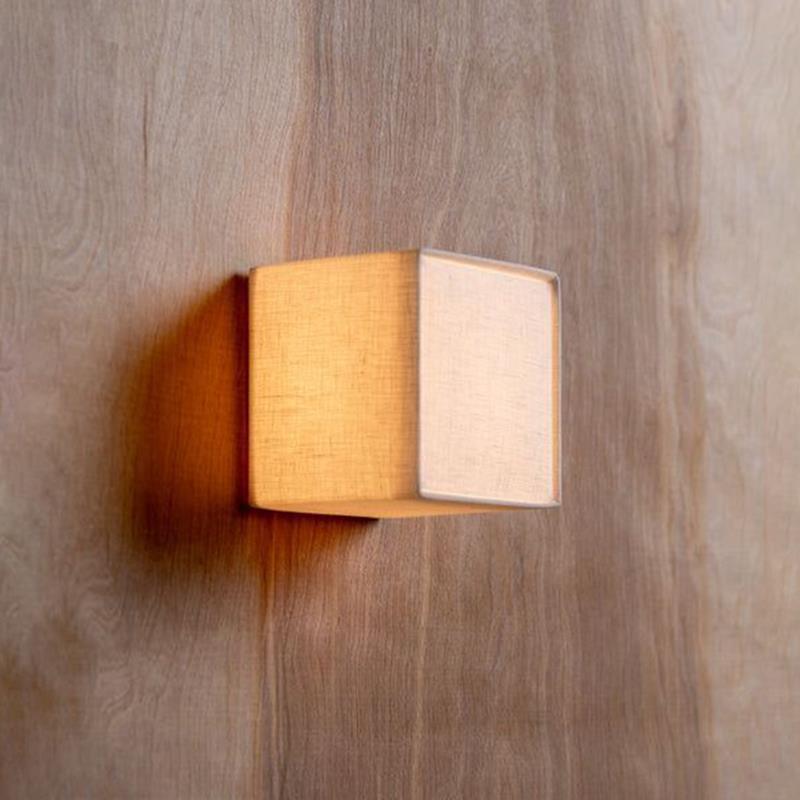 Nowoczesna Lampa Ścienna LED Sześcienna Dekoracyjna