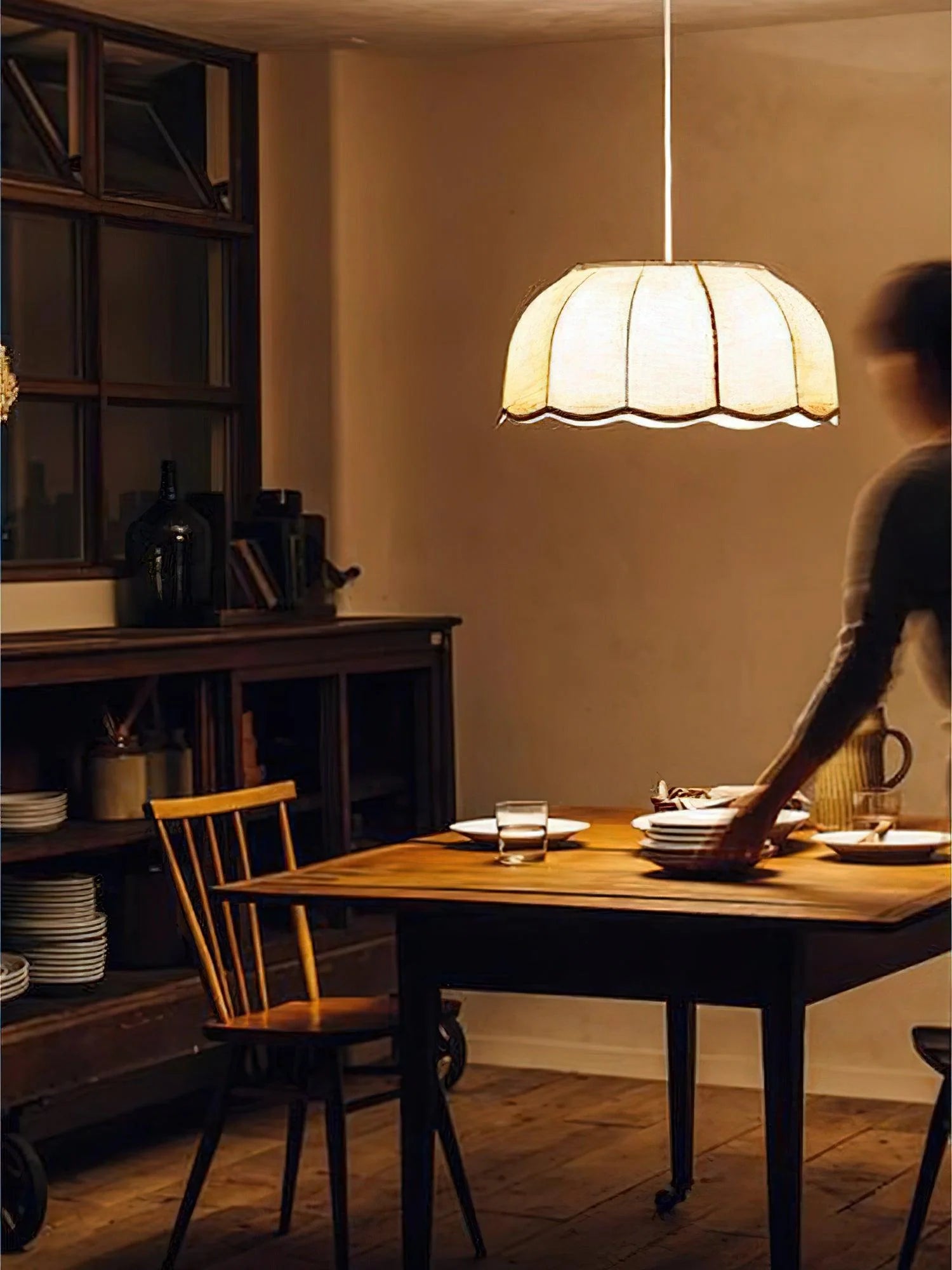 Nowoczesna Wisząca Lampa Sufitowa Dekoracyjna Z Owalnym Kloszem