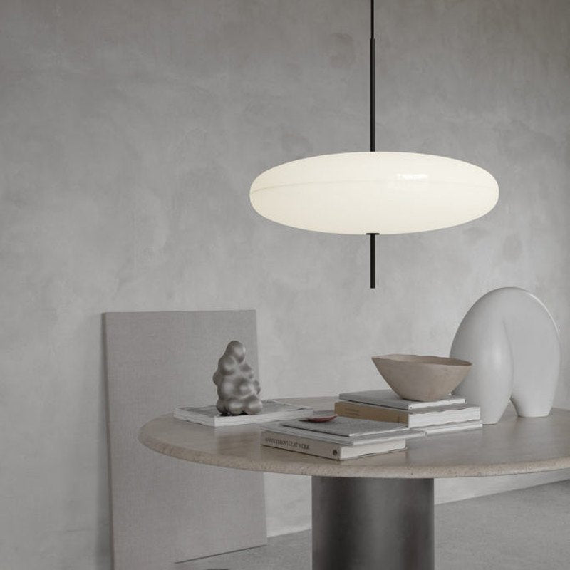 Owalna Lampa Wisząca Nowoczesny Projekt