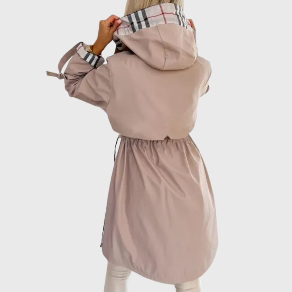 Kurtka damska z zapięciem z przodu