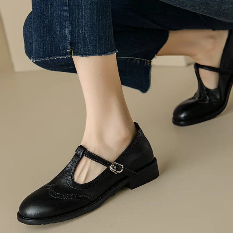 Eleganckie T-Strap Mary Janes