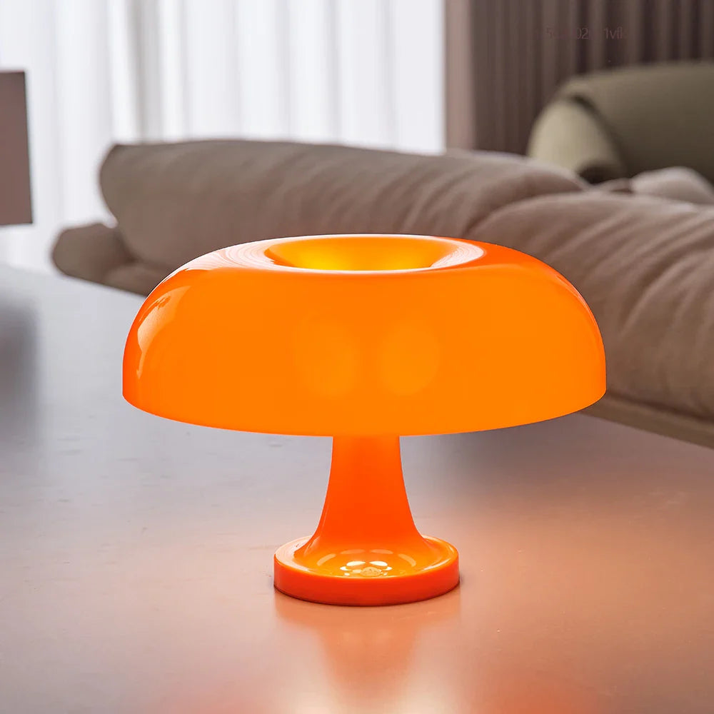 Designerska lampa stołowa LED o nowoczesnym kształcie grzybka