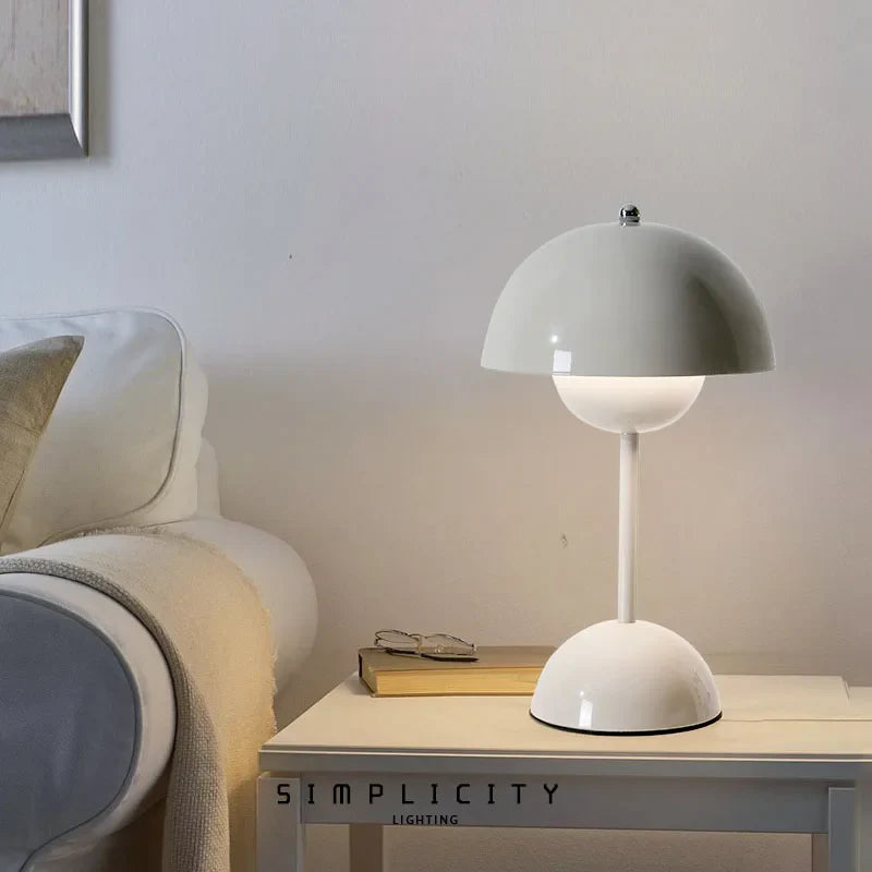 Bezprzewodowa lampa stołowa o minimalistycznym designie