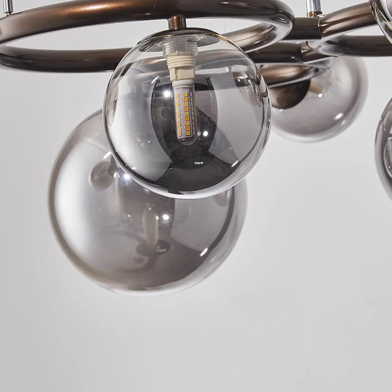 Nowoczesny żyrandol z kulami ze szkła – Designerska lampa wisząca z przydymionymi kloszami i okrągłą ramą