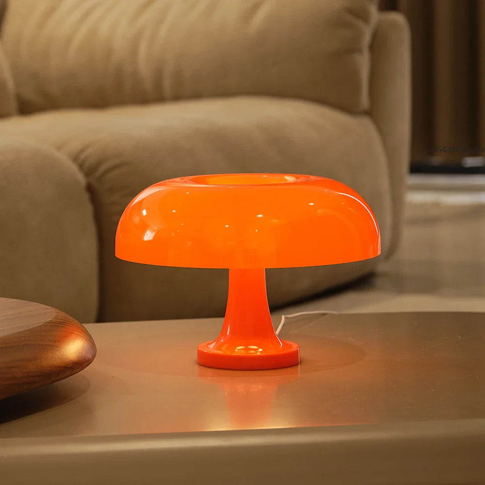 Designerska lampa stołowa LED o nowoczesnym kształcie grzybka