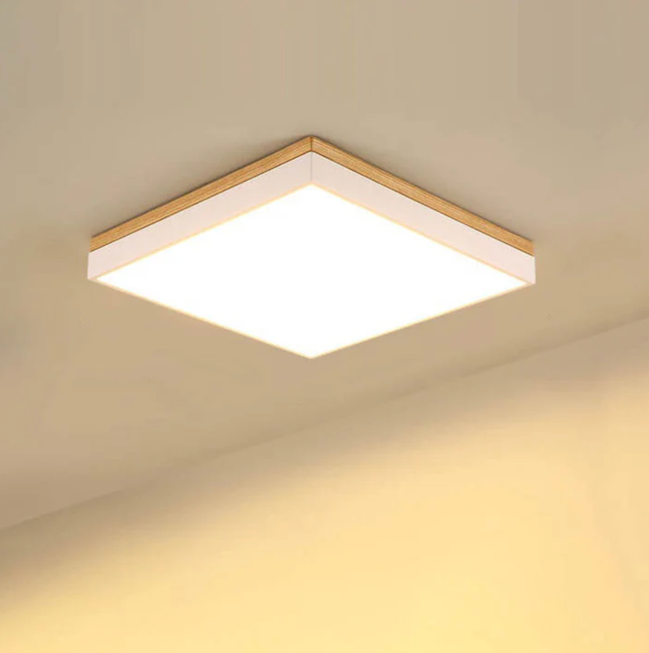 Nowoczesna lampa sufitowa LED – kwadratowy plafon z drewnianą ramką