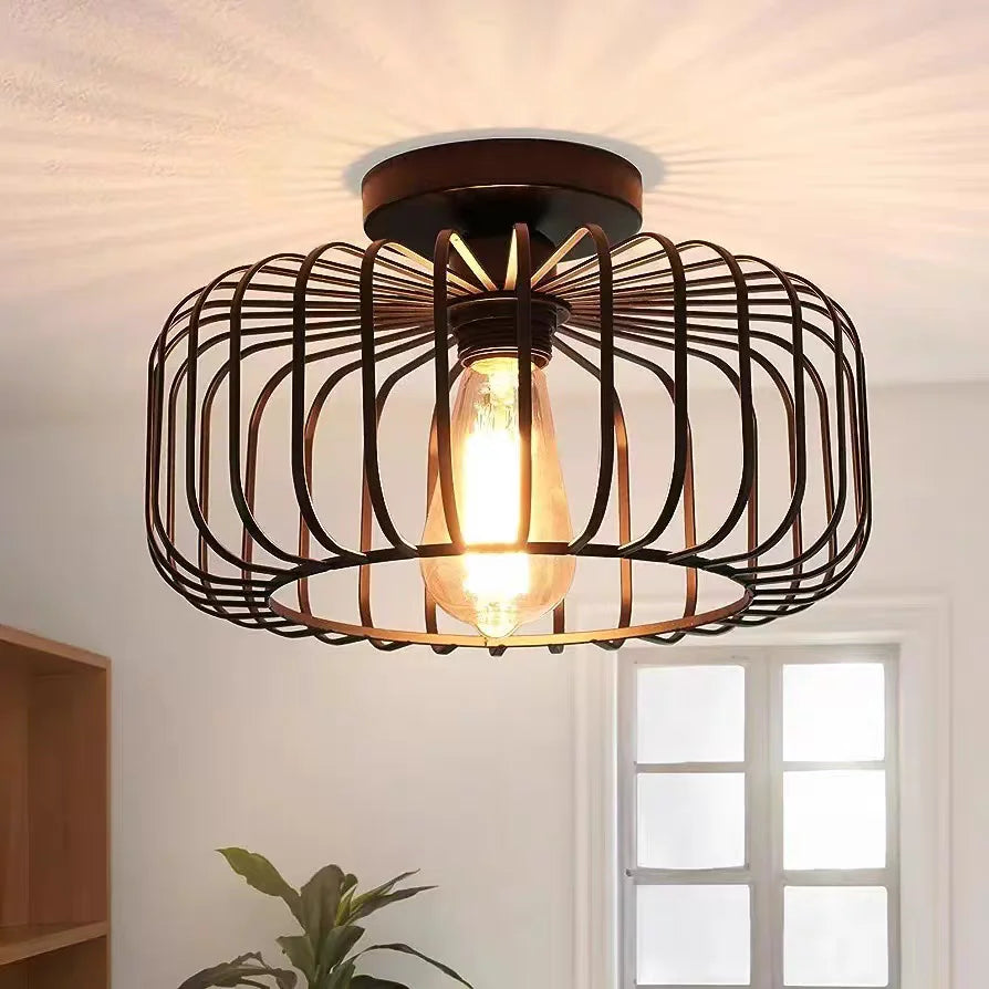Lampa sufitowa w stylu industrialnym – plafon metalowy klosz