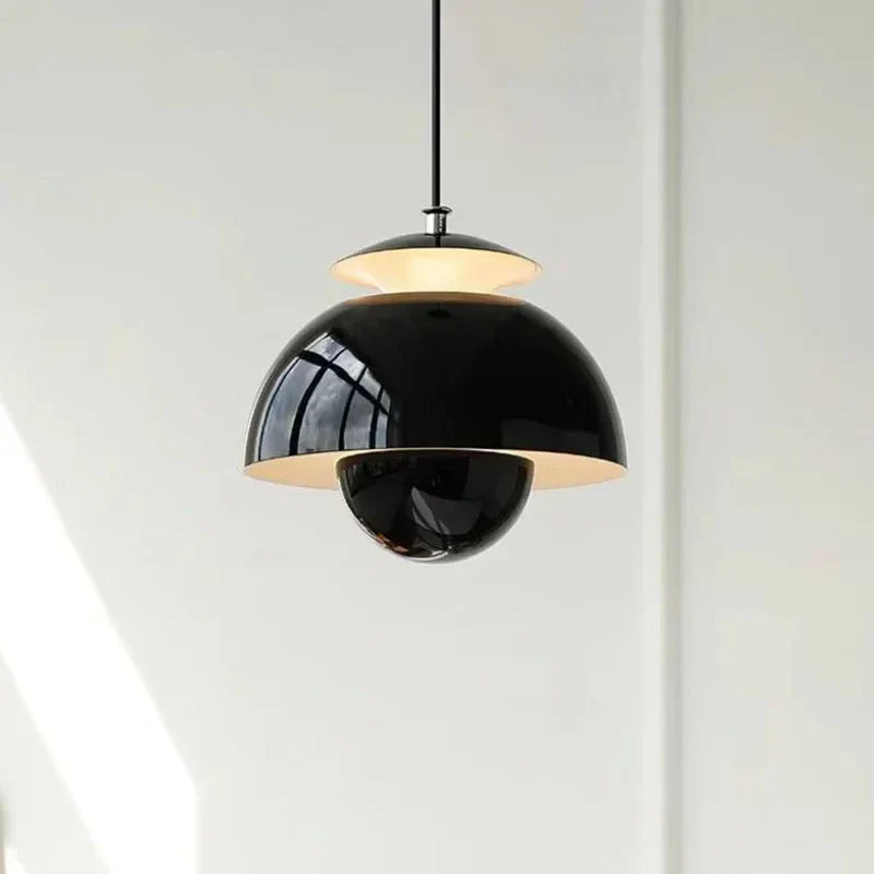 Nowoczesna lampa wisząca w stylu retro – designerski klosz sferyczny