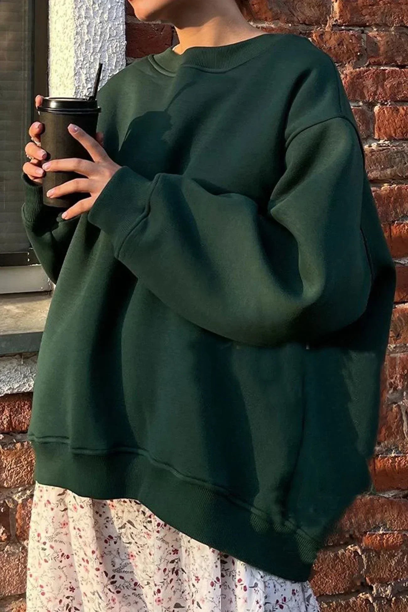 Damska Bluza Oversize - Bez Kaptura i z Okrągłym Dekoltem