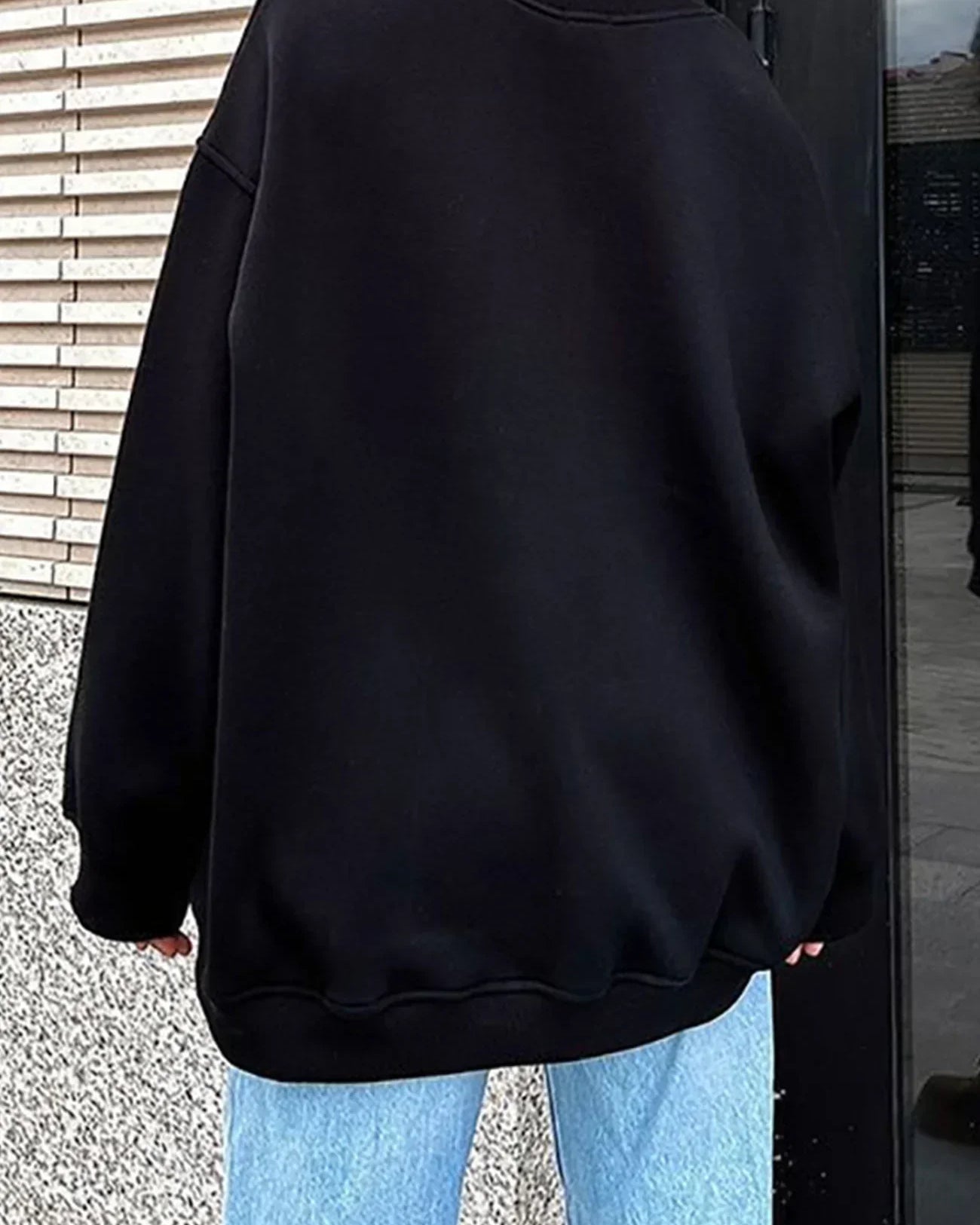 Damska Bluza Oversize - Bez Kaptura i z Okrągłym Dekoltem