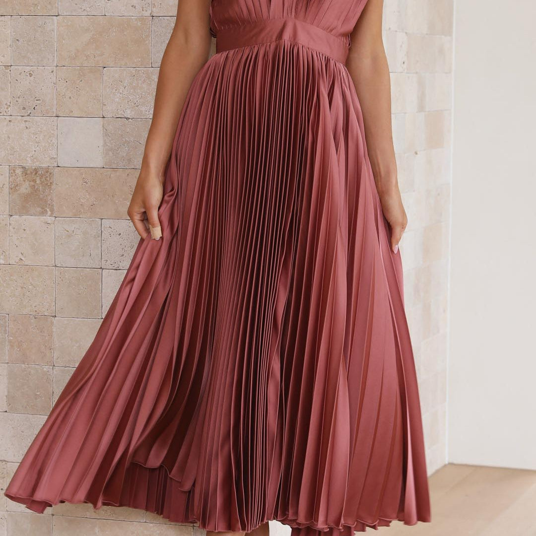 Halina - Zwiewna i Elegancka Sukienka