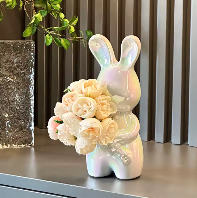 Wazon Ceramiczny Bunny Bloom – Ręcznie Wykonany, Minimalistyczny Design do Dekoracji Wnętrz