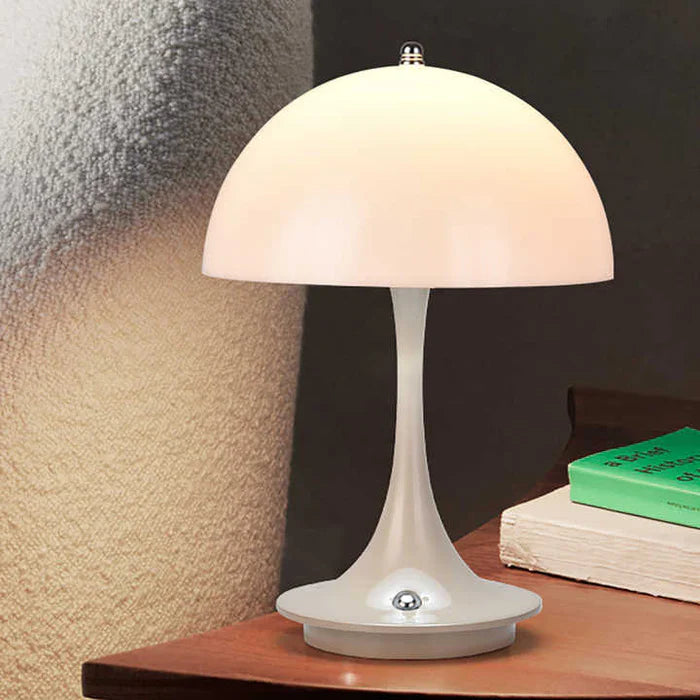Nowoczesna lampka stołowa LED – minimalistyczna lampa z kloszem w kształcie kopuły