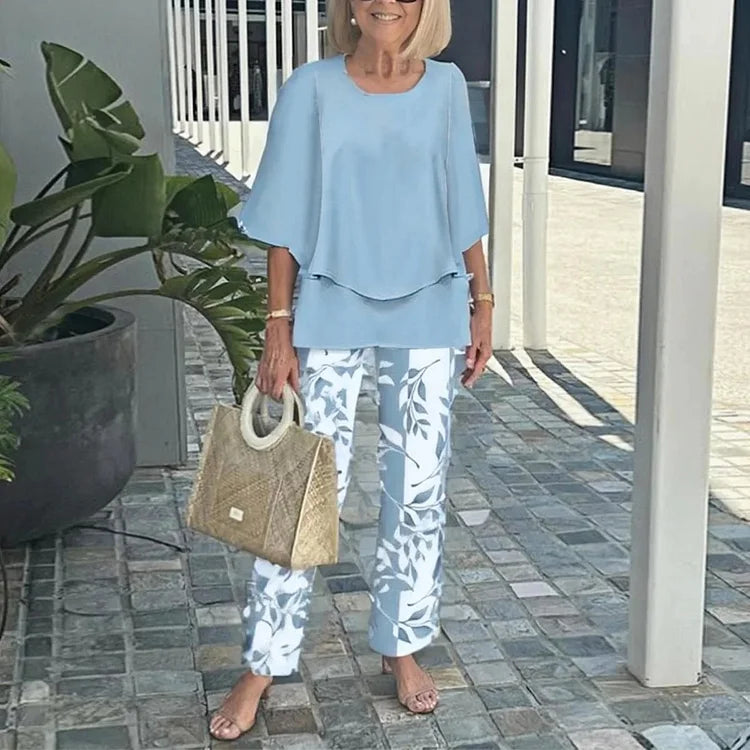 Perpetua – Stylowy dwuczęściowy komplet z nadrukiem