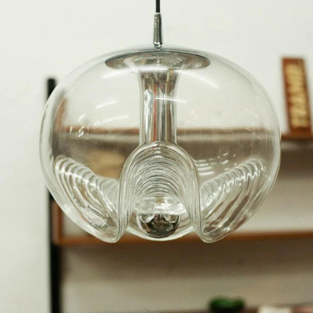 Szklana Lampa Wisząca – Elegancja w Artystycznej Formie