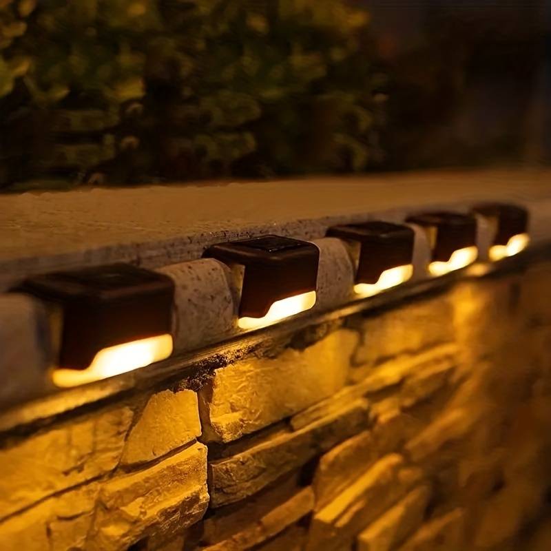 Solarna lampka LED na balustradę – wodoodporne oświetlenie z czujnikiem zmierzchu