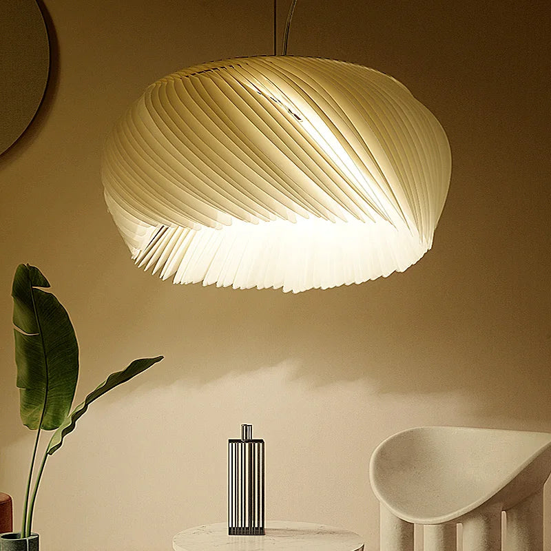 Luksusowa Akrylowa Lampa Wisząca o Rzeźbiarskiej Formie