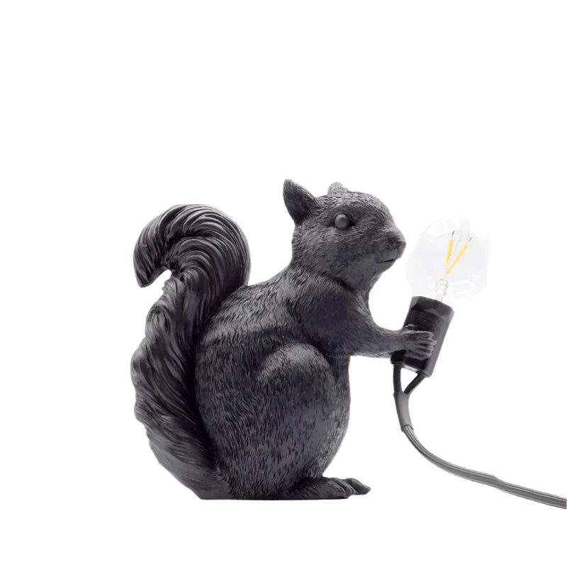 Dekoracyjna lampka LED w kształcie wiewiórki – designerska figurka z żarówką, do wnętrz i ogrodu