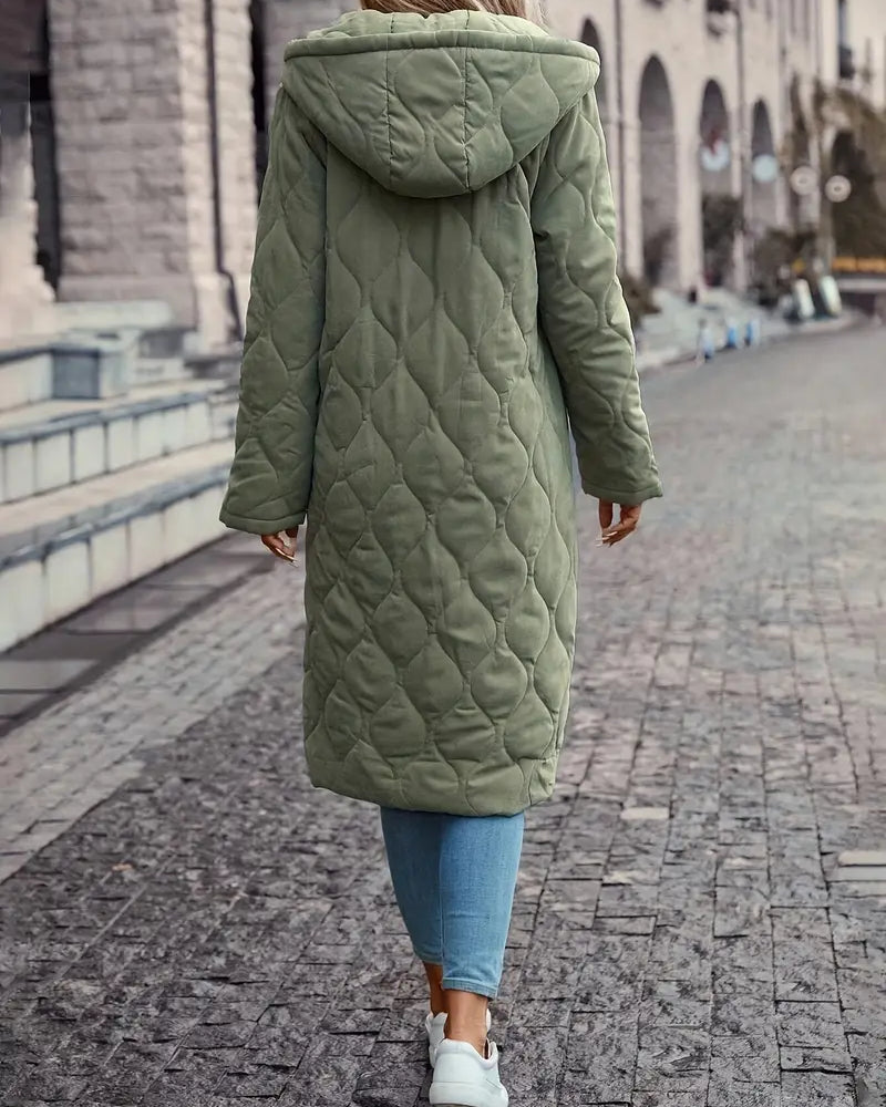 Damski Zielony Pikowany Płaszcz -Długi Z Kapturem i Zapięciem Na Zamek