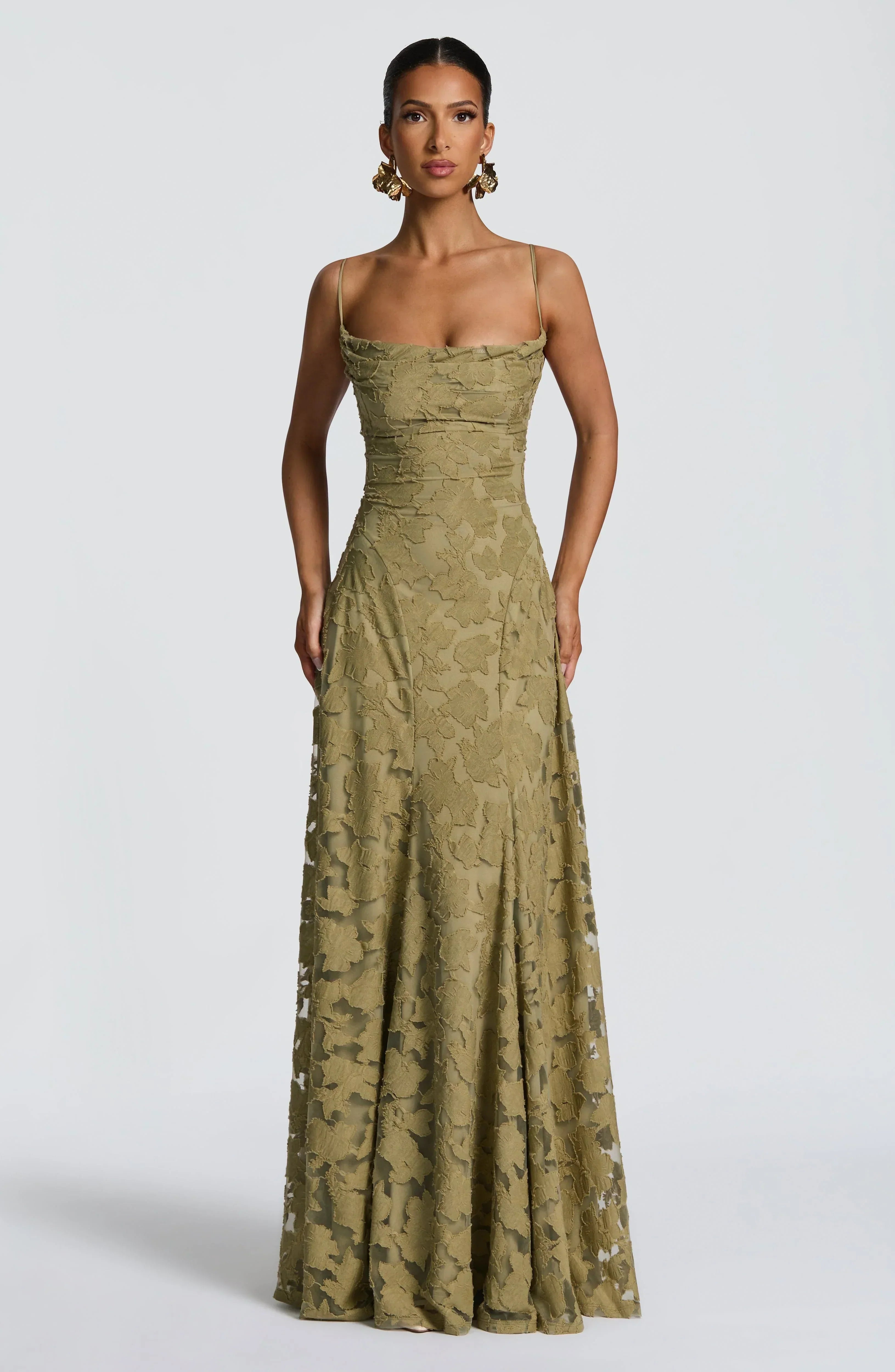 Elanora – Elegancka sukienka maxi