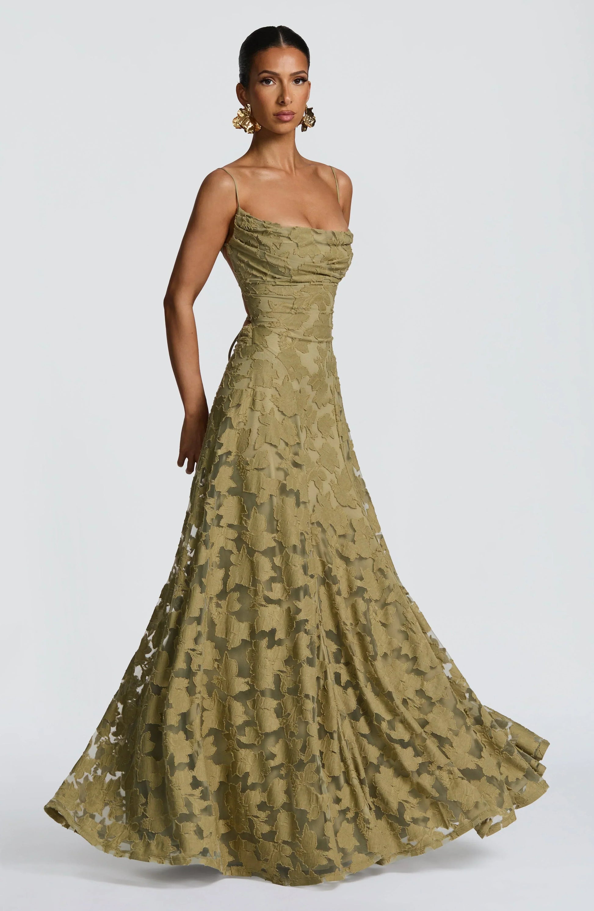 Elanora – Elegancka sukienka maxi
