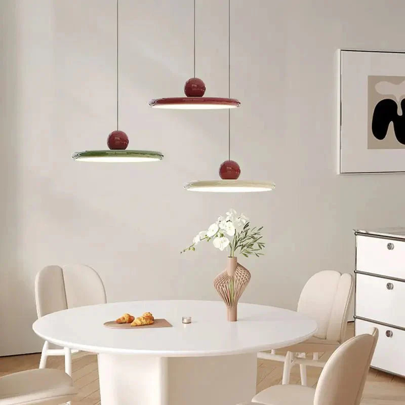 Designerska lampa wisząca LED inspirowana stylem Bauhaus