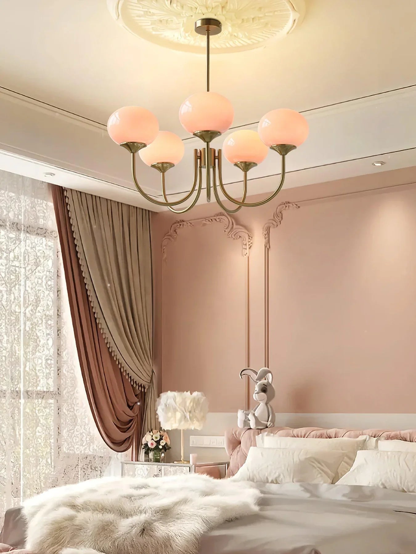 Lampa wisząca żyrandol w stylu retro glamour z kulistymi kloszami