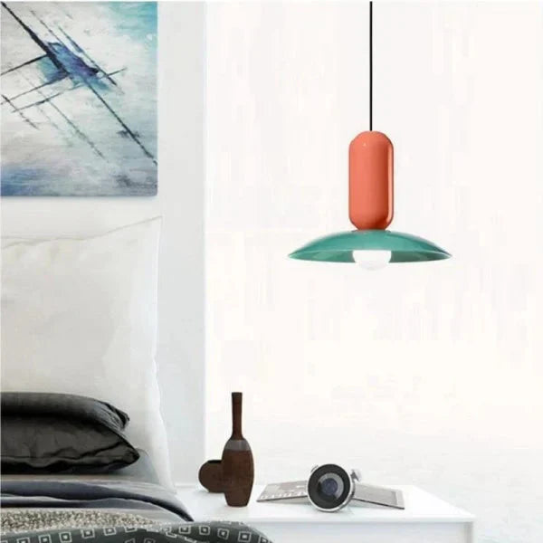 Kolorowa Lampa Wisząca w Stylu Retro-Nowoczesnym